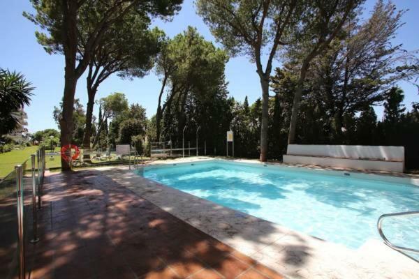 Apartament Impresionante Loft En Puerto Banus A Pie De Playa Marbella Zewnętrze zdjęcie